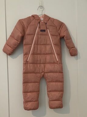 Patagonia Baby Hooded Puffer Bunting in Dusty Pink